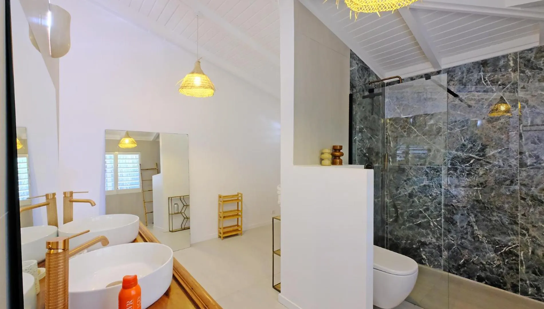 Oasis De Tranquillite, Villa Lupio Ле-Гозье Гваделупа