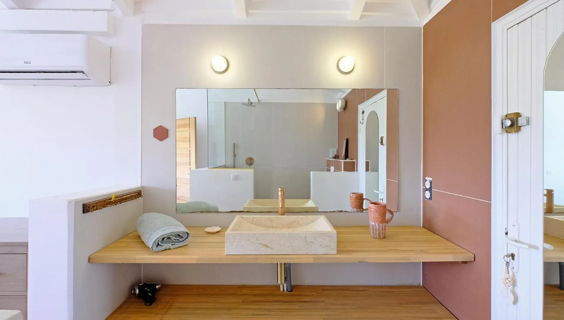 Oasis De Tranquillite, Villa Lupio Ле-Гозье